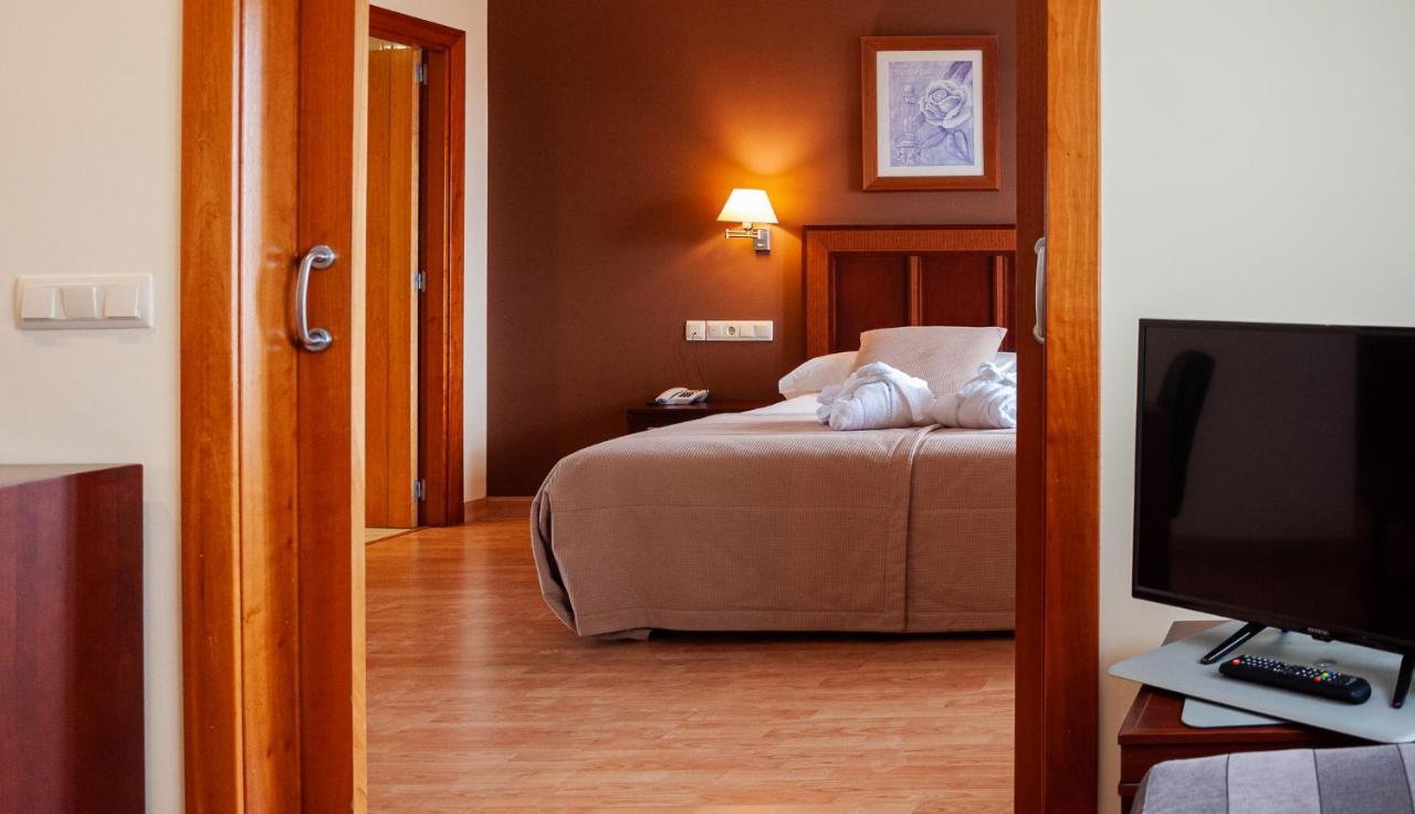 Hotel Arva Santiago 4*