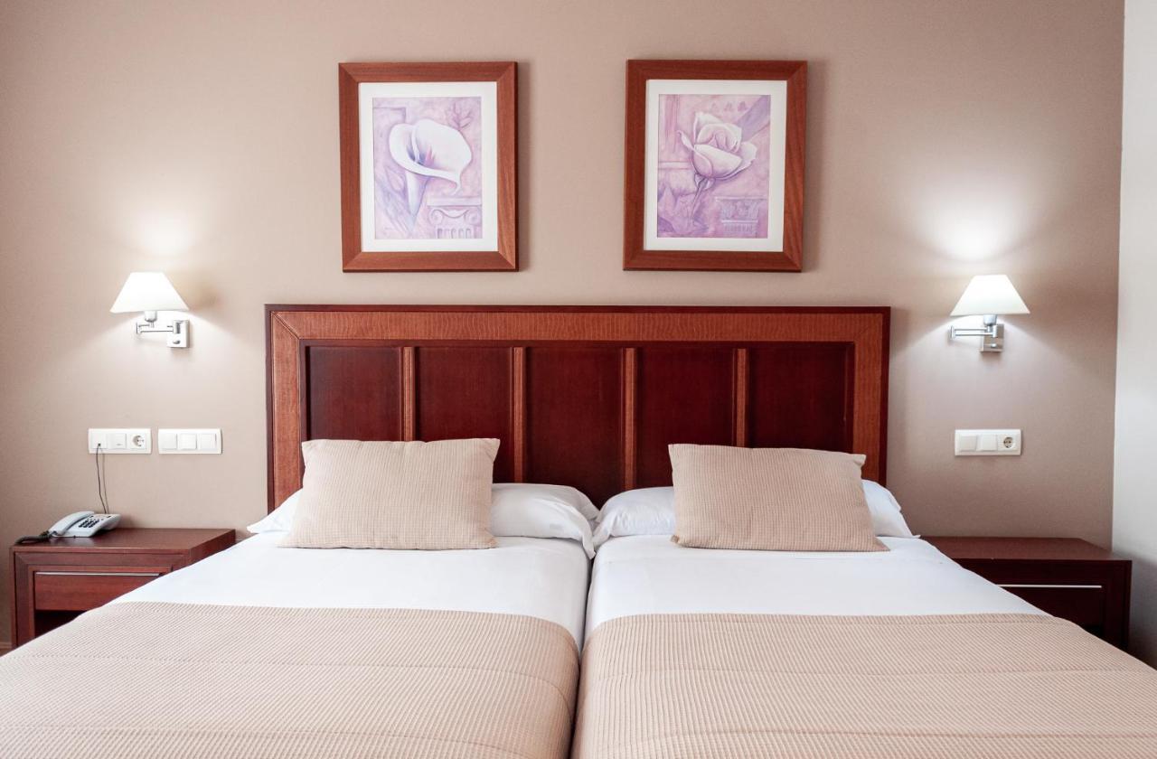 Arva Santiago Hotel 4*