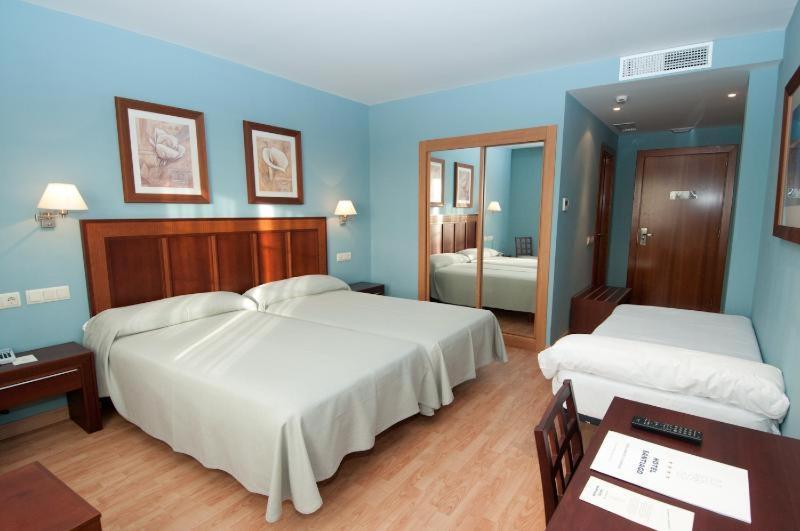 Arva Santiago Hotel 4*