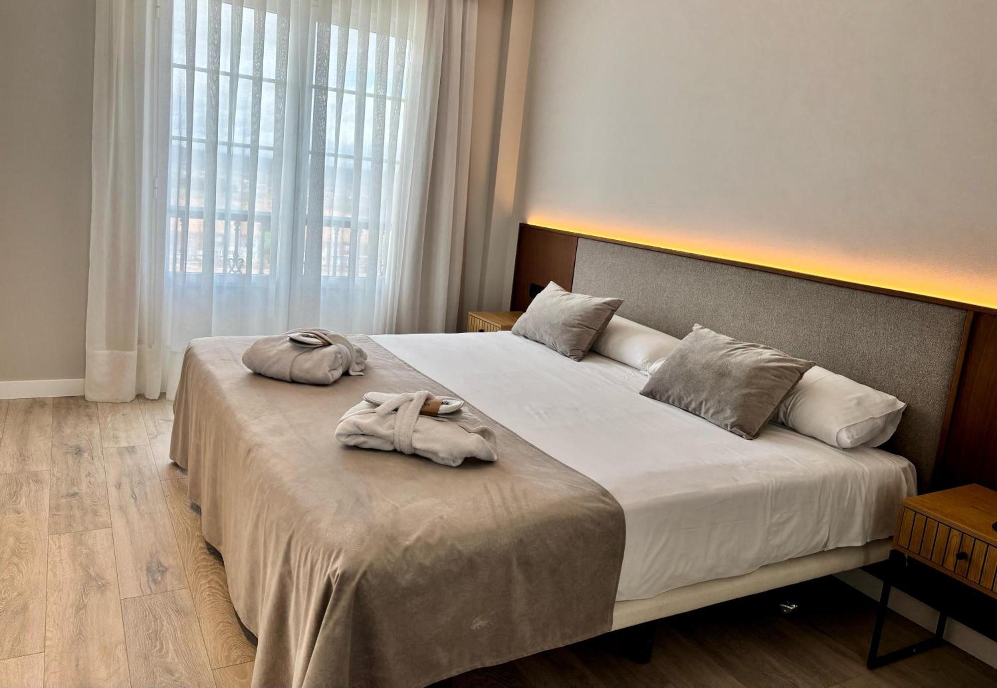 Arva Santiago Hotel Leon