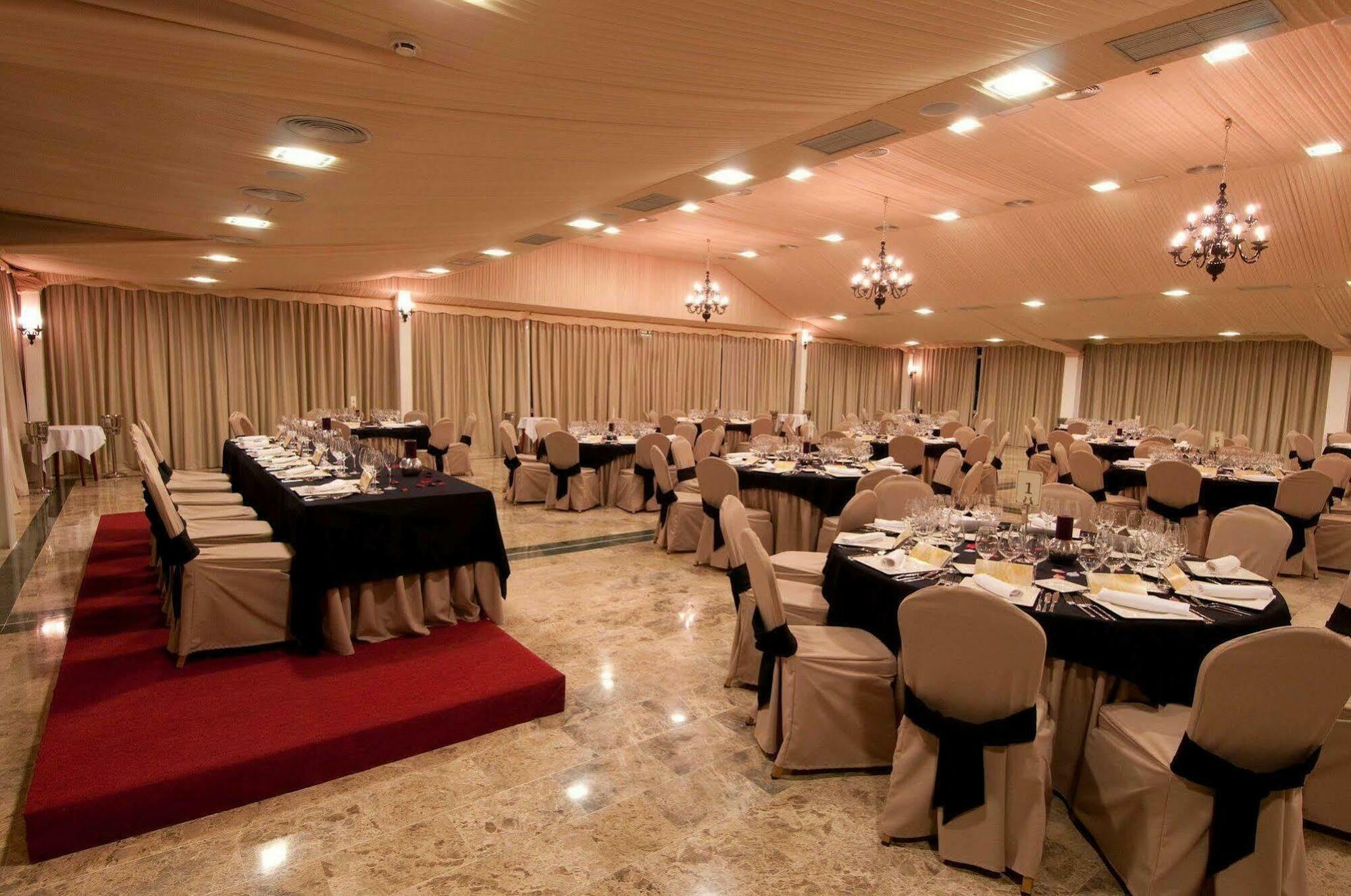 Hotel Arva Santiago León